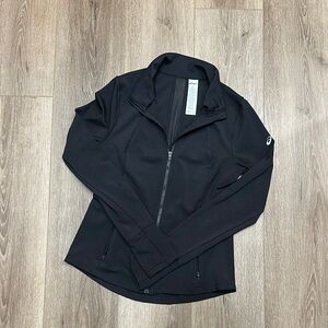 NEW Asics Top